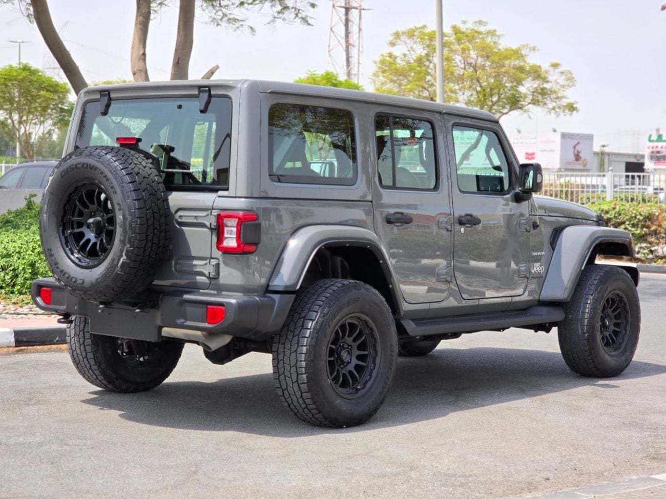 Jeep Wrangler Unlimited SAHARA