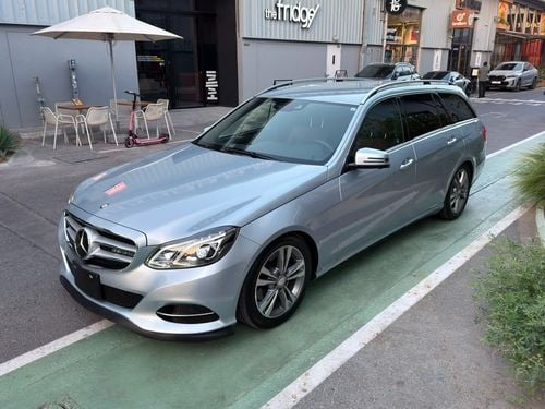 Mercedes Benz E300 AVANTGARDE SPORT 2014 Mercedes-Benz E 300 Wagon - Low Mileage - Excellent Condition