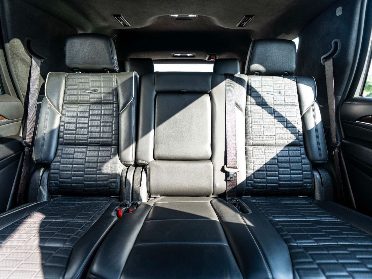 Cadillac Escalade Luxury 6.2L