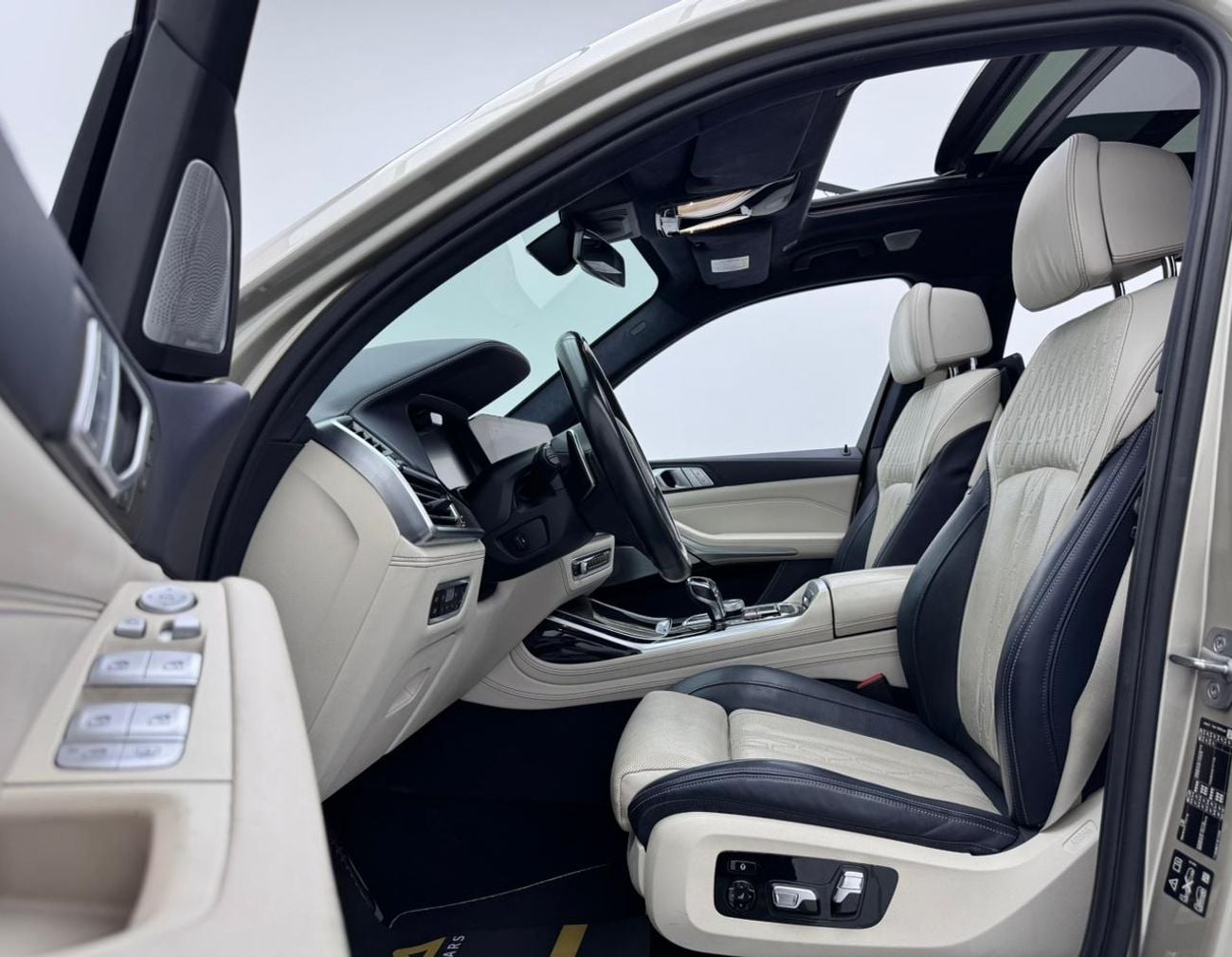 BMW X7 50i M SPORT 2019 BMW X7 xDrive50i M-Sport, BMW Service History, 1 Year Warranty, Excellent Condition
