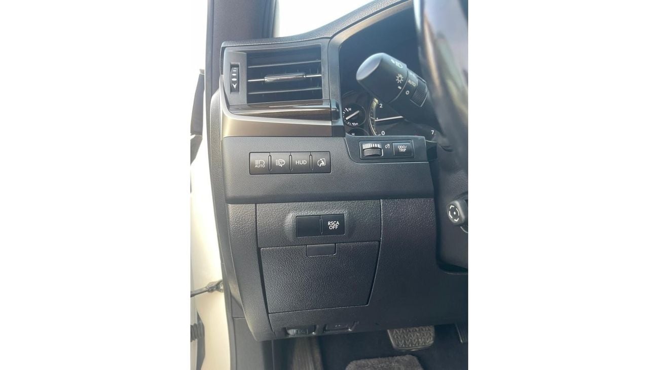 Lexus LX 570 Platinum Lexus LX 570_GCC_2016_Excellent Condition _Full option