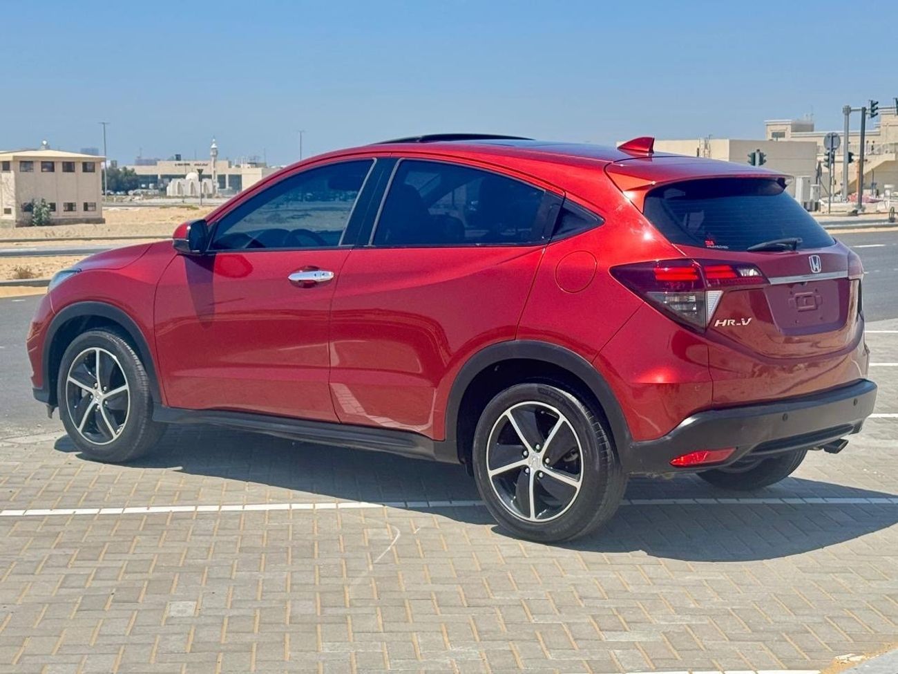 Honda HRV HONDA,HR-V 2021 FULL OPTIONS GCC,panoramic