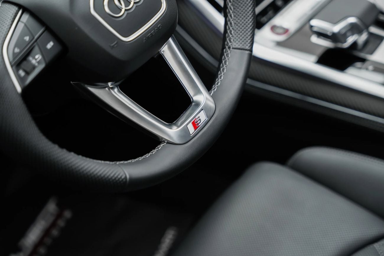 أودي SQ7