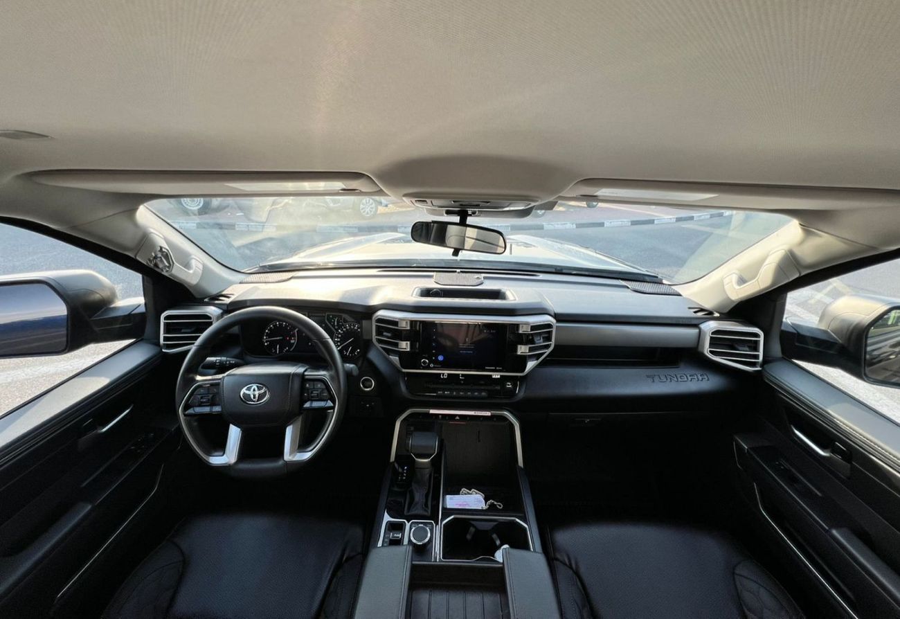 Toyota Tundra 2024 Toyota Tundra Crewmax SR5 - 3.4L V6  - AWD 4x4 - Rear Camera - Leather Seat - Low Mileage