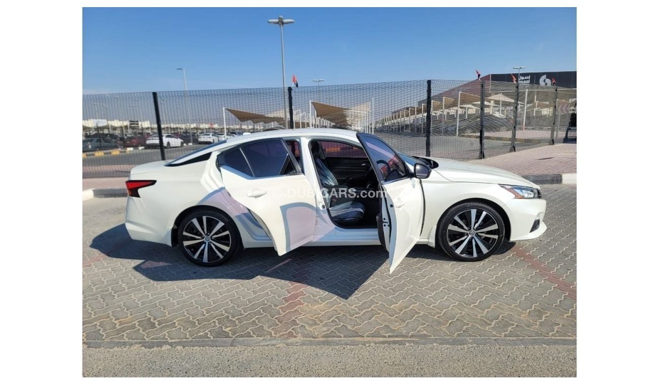 نيسان ألتيما Very Clean Car