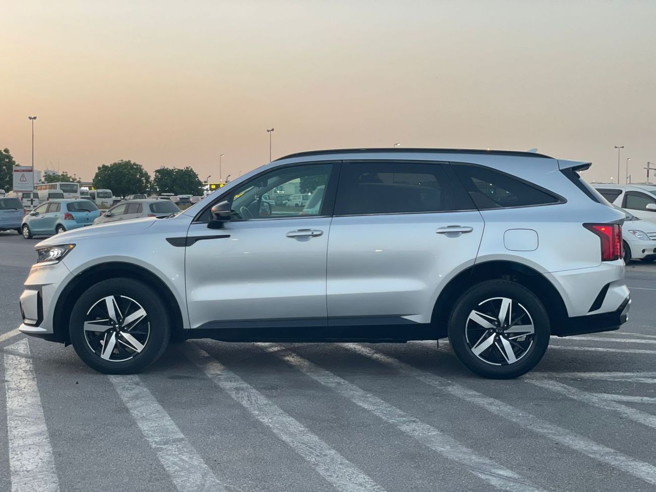 Kia Sorento 2021 Kia Sorento S Class – 2.5L – Full Option – Panoramic Roof – 7 Seater – Full Option