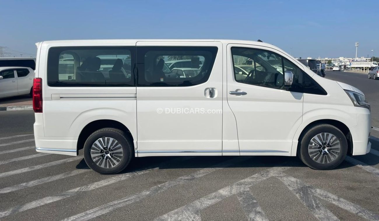 تويوتا جرافينا 3.5L PETROL 7 SEATER AUTOMATIC TRANSMISSION