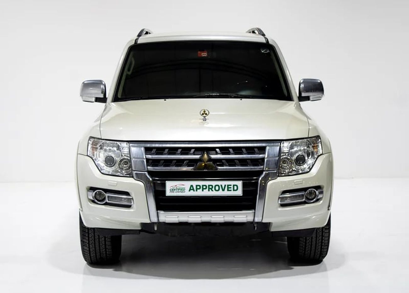 Mitsubishi Pajero GLS Base 3.5L (5 Seater) GLS | GCC Specs | Full Option | Excellent Condition.