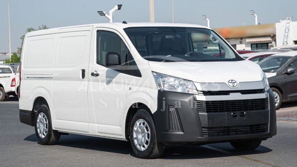 New Toyota Hiace STD MT CARGO MY2025 2025 for sale in Dubai