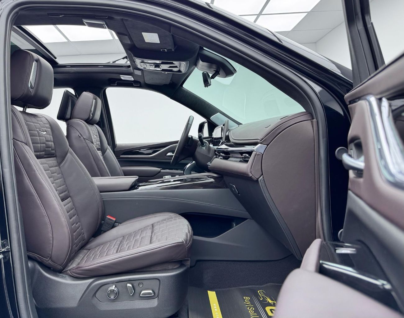 Cadillac Escalade Sport Platinum 6.2L 4WD 2024 Cadillac Escalade 600 Sport , Cadillac Warranty 2028, Cadillac Service