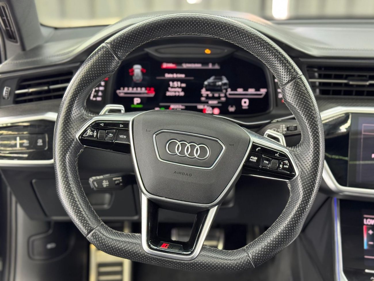 أودي RS6 quattro 4.0L 2021 Audi RS6 Quattro Sportback, Warranty, Carbon Fiber Package, Full Options, 591HP