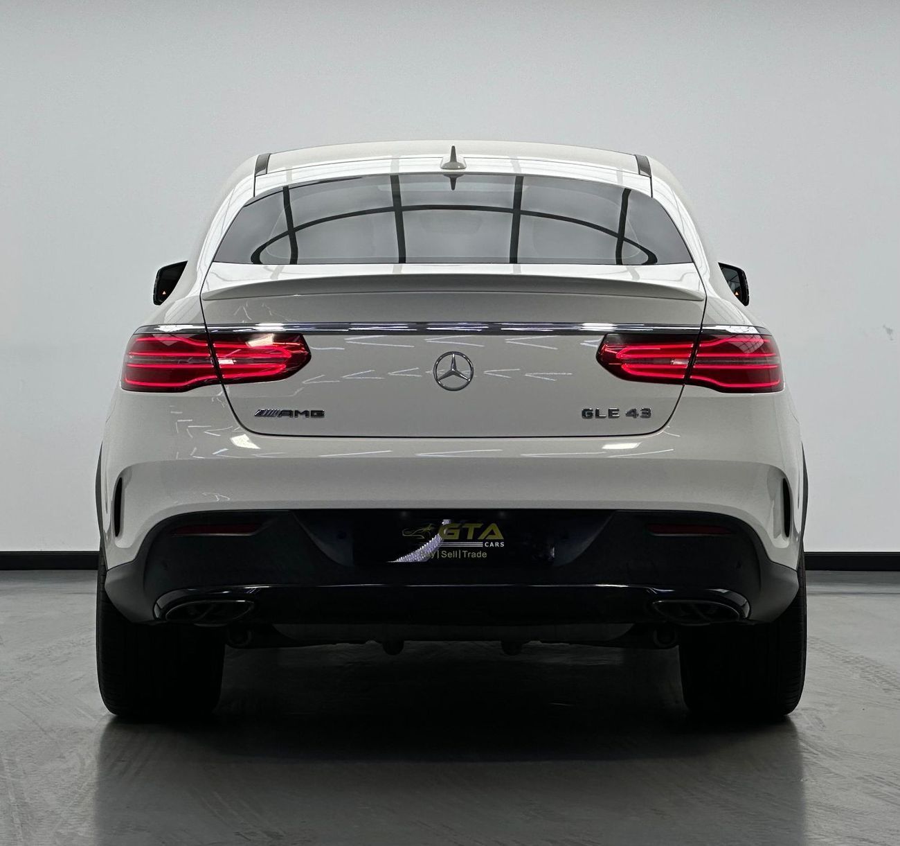 مرسيدس بنز GLE 43 AMG 2019 Mercedes Benz GLE43 AMG, Warranty, Full Mercedes Service History, Excellent Condition, GCC