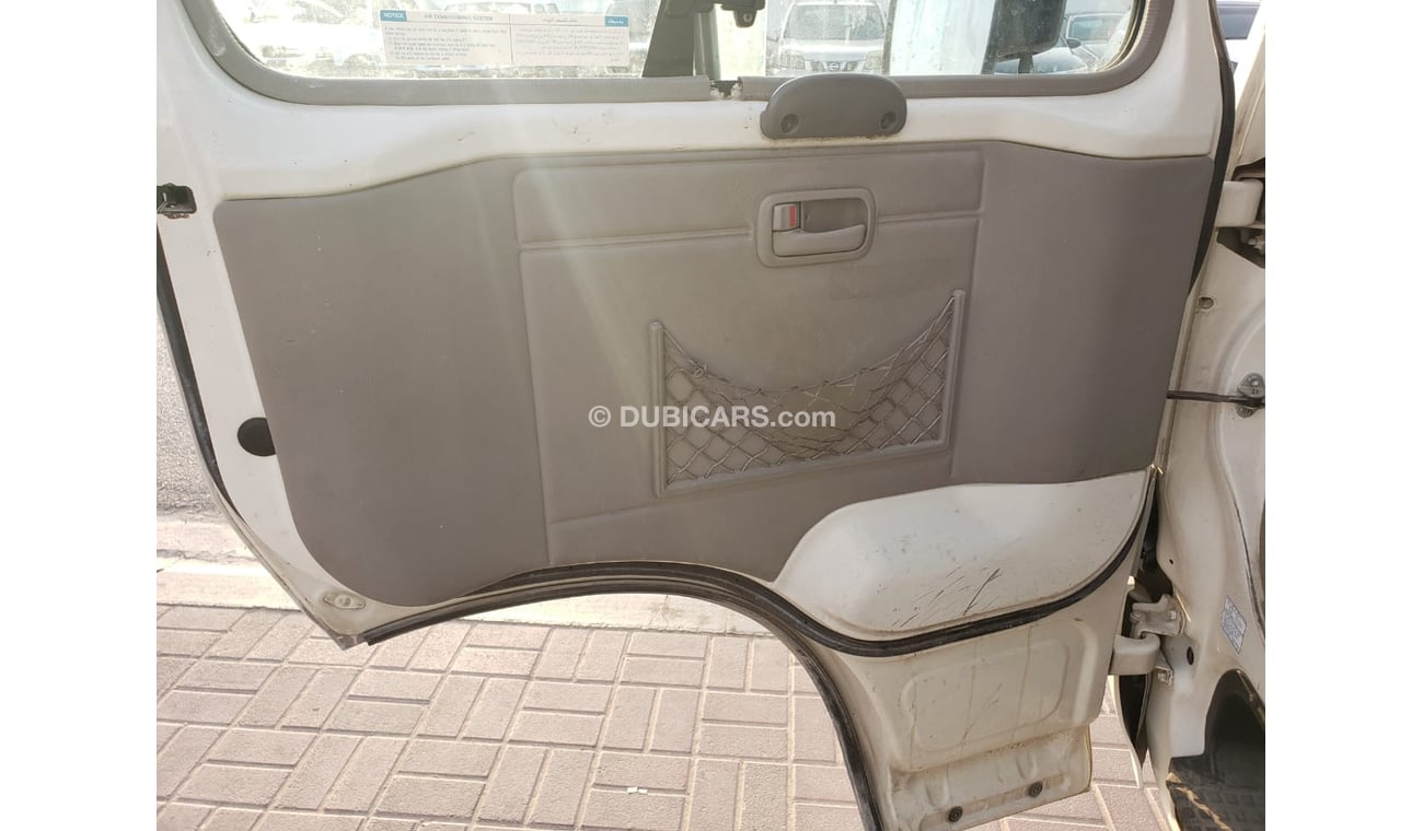 Toyota Coaster M/T 4.2L DIESEL WHITE 2012 (LOT# 53545)