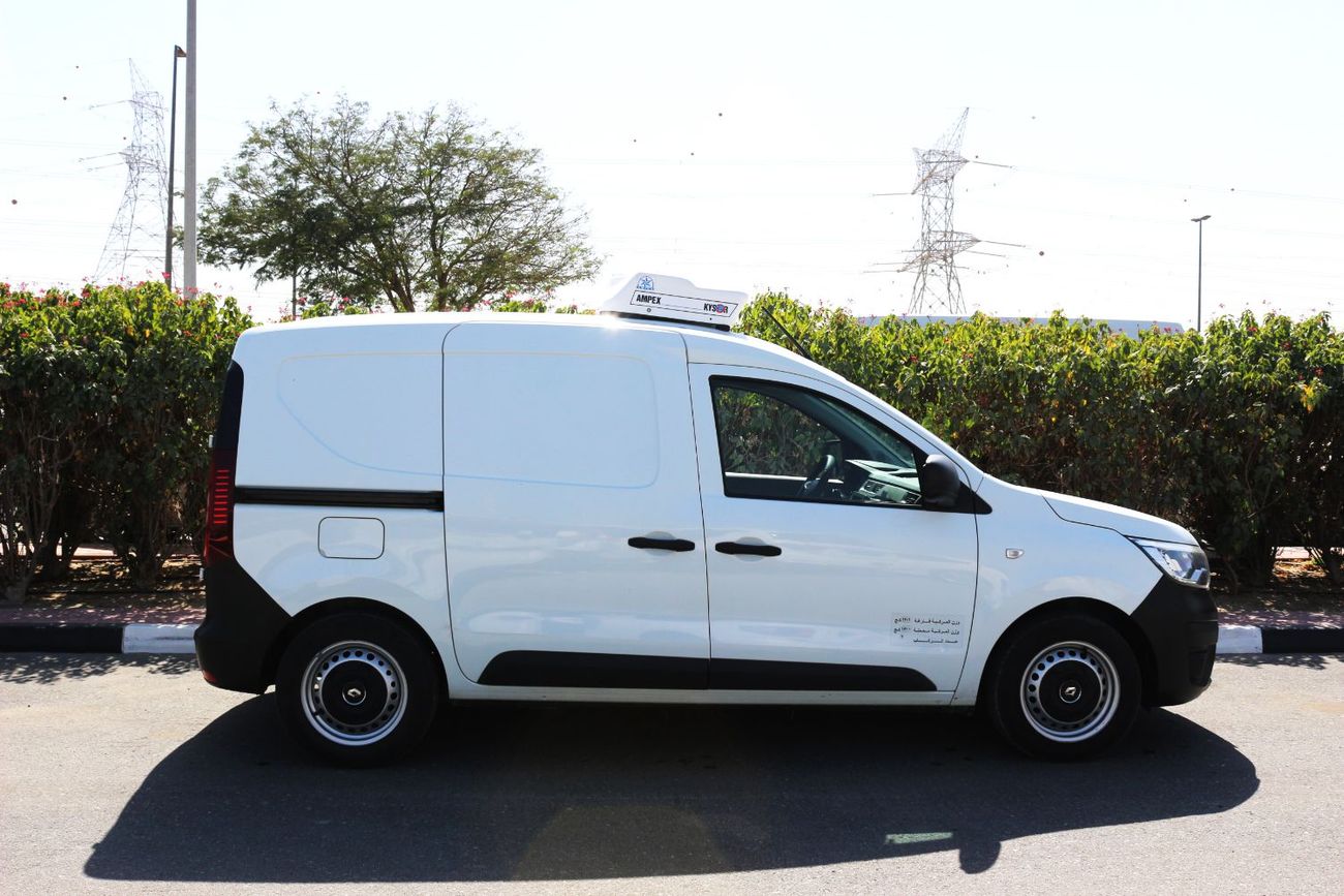 Renault Express RENUALT EXPRESS WITH CHILLER 2023 GULF SPACE