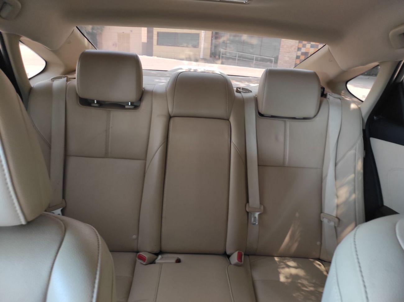 Toyota Avalon Toyota Avalon 2017 xle V6 full options with out sunroof clean car