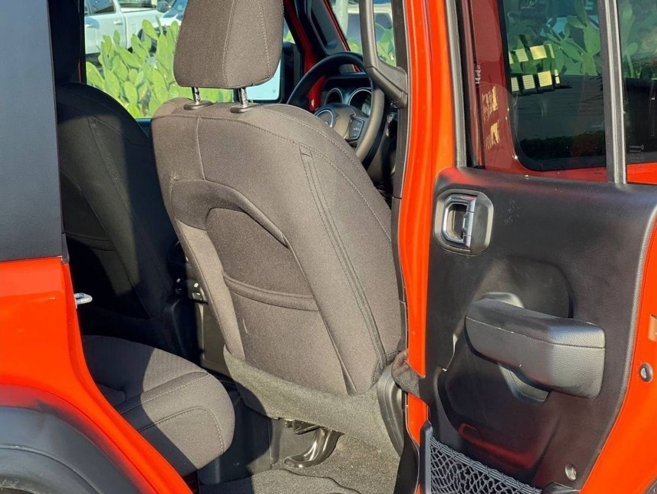 Jeep Wrangler 2.0L PTR A/T // 2023 // SPORT S  HIGH OPTION WITH DVD & CAMERA BACK , CRUISE CONTROL // SPECIAL PRIC