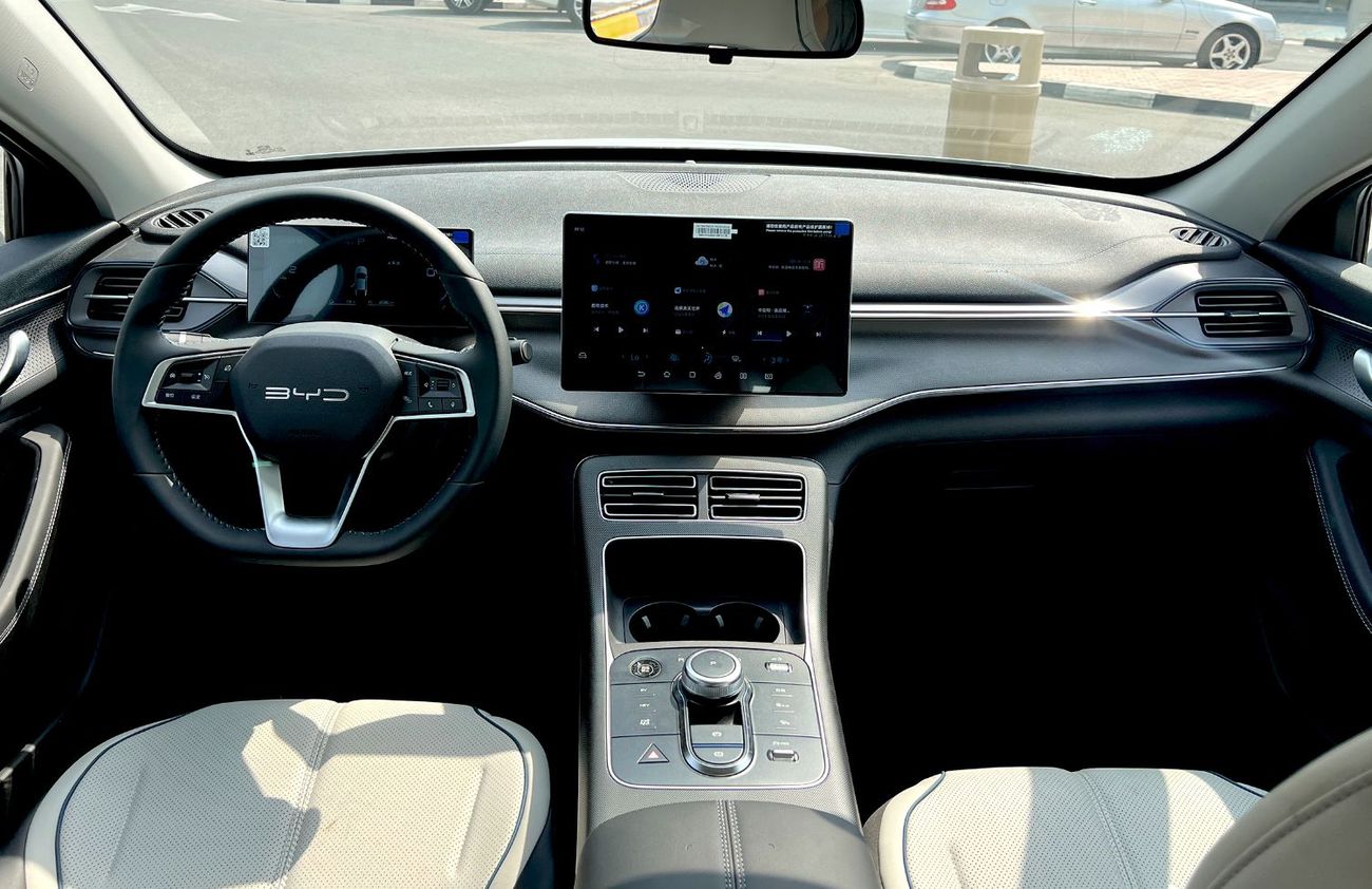 BYD Destroyer 05 2025 Glory Edition 55 Luxury Edition