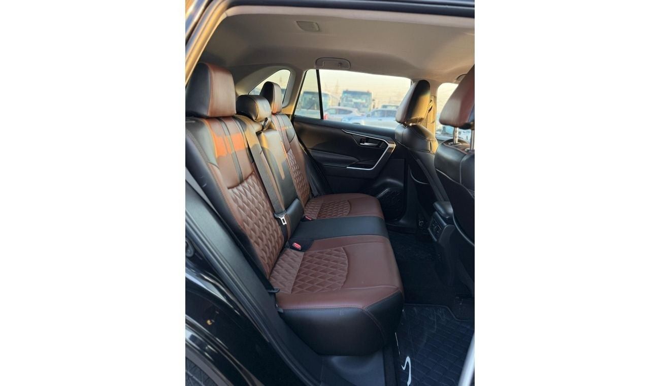 Toyota RAV4 TOYOTA RAV4 XLE 2023