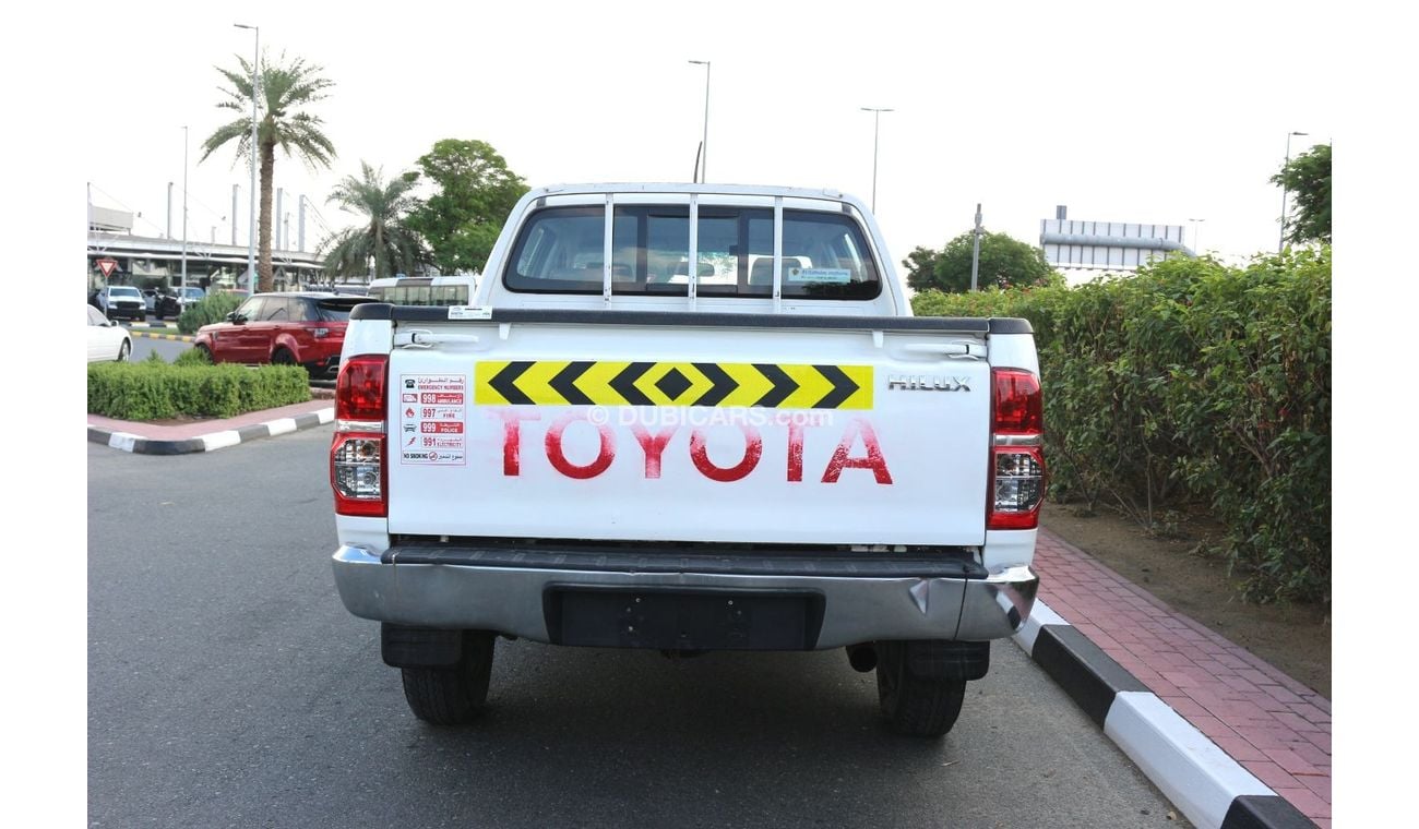 تويوتا هيلوكس GL تويوتا هايلكس 2014 خليجي دير عادي بترول دبل فورويل