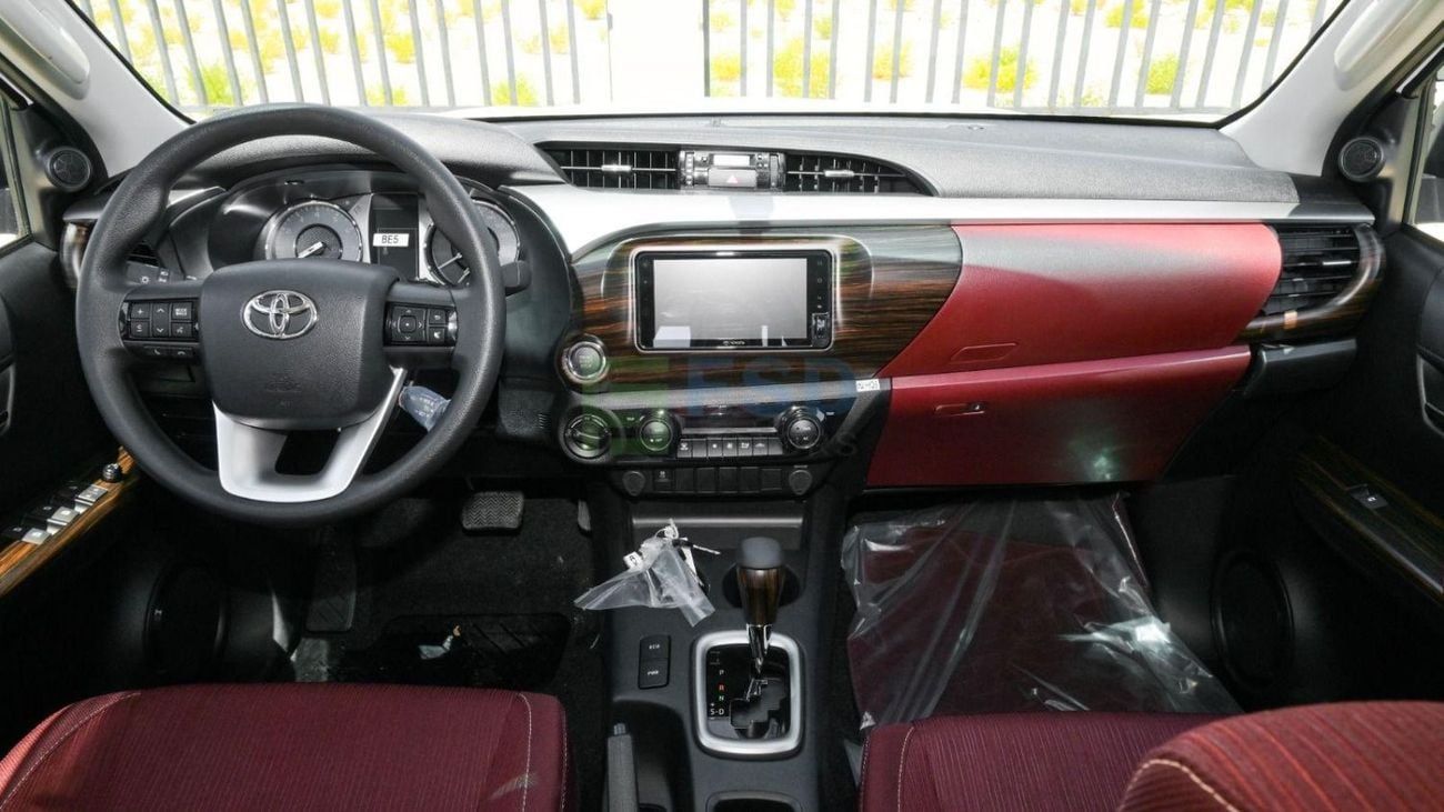 Toyota Hilux Toyota Hilux 2.7L Petrol 4WD A/T DC GLXS-G MY-2024
