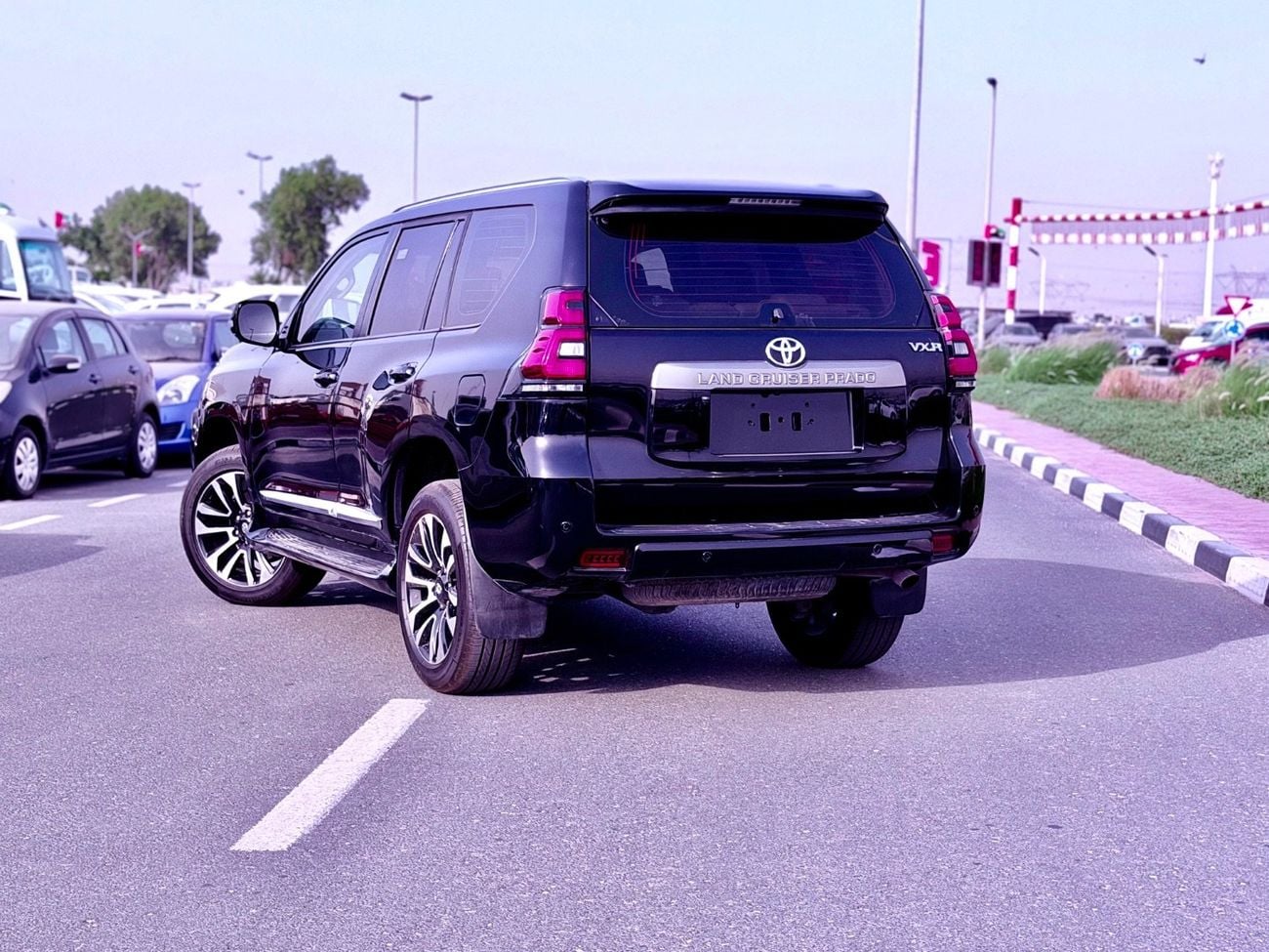 Toyota Prado Toyota Prado 2020VXR 2.7L 4WD petrol