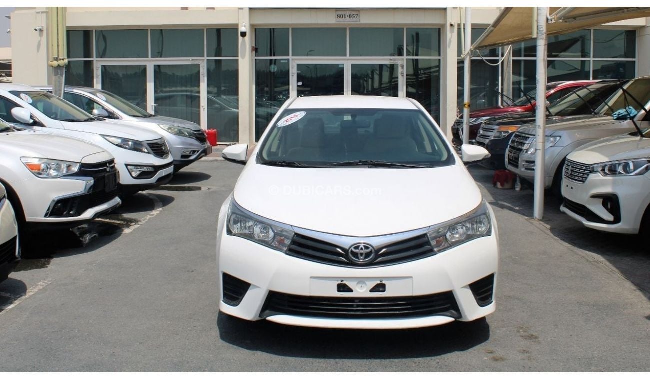 Toyota Corolla SE ACCIDENTS FREE - GCC - ENGINE 1600 CC - CAR IS IN PERFECT CONDITION INSIDE OUT