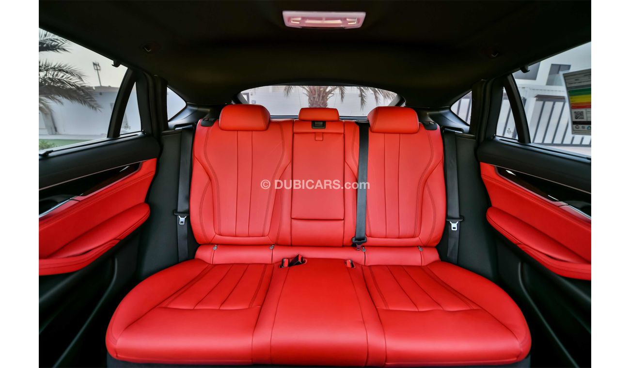 BMW X6 Rear Entertainment, Head Up Display, 360 Camera - Warranty and Service Contract- AED 4,289