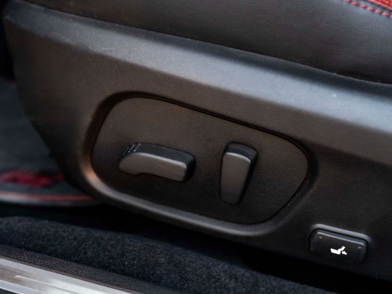 سوبارو امبريزا WRX STI