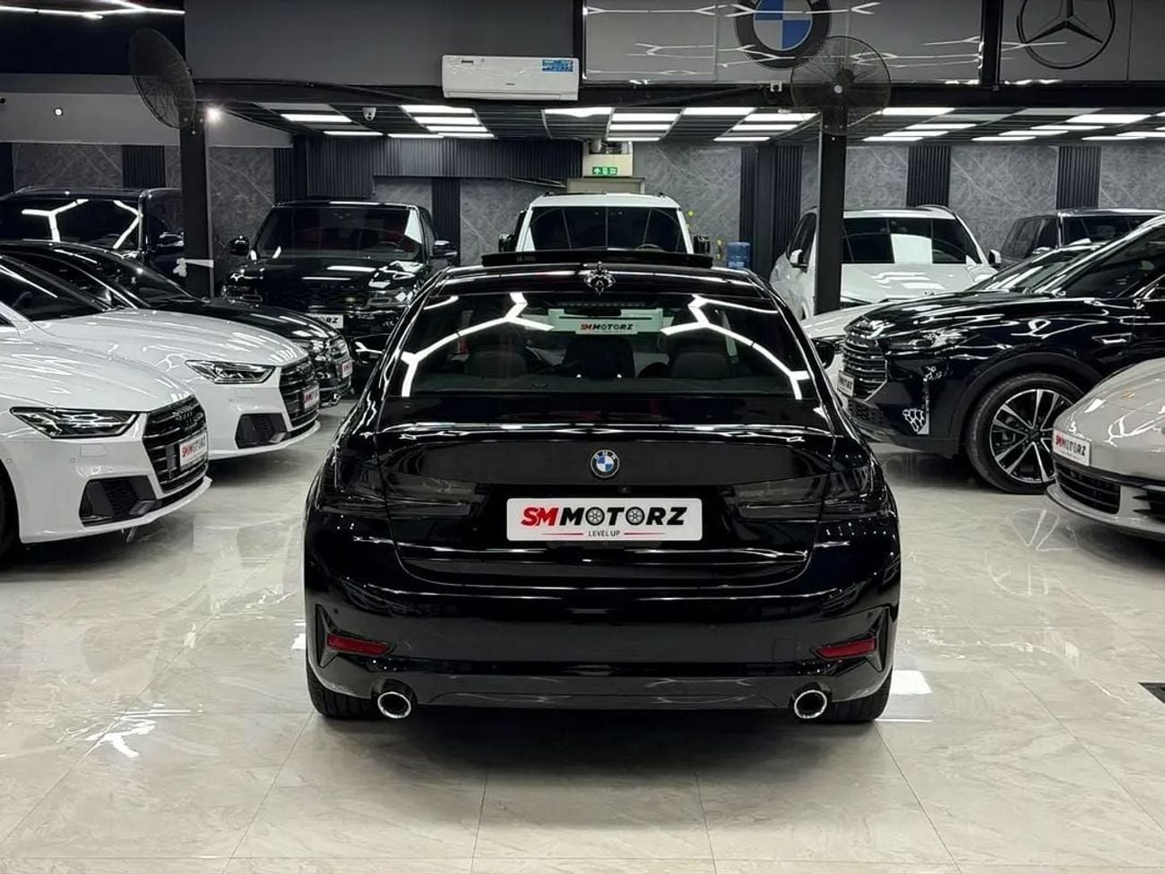 بي أم دبليو 330i M SPORT