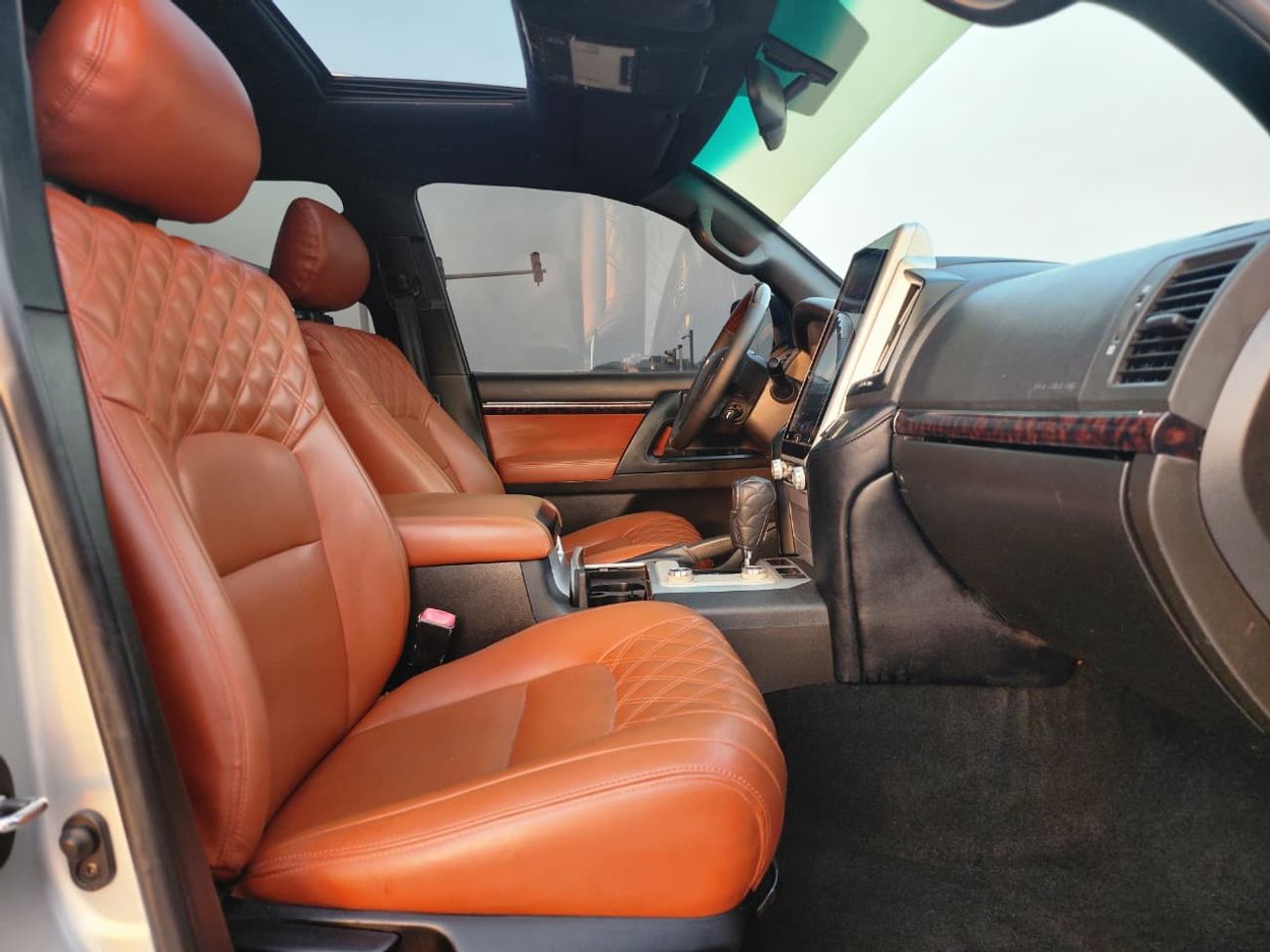 تويوتا لاند كروزر GXR V6 MODEL 2009 UPGRADE 2021