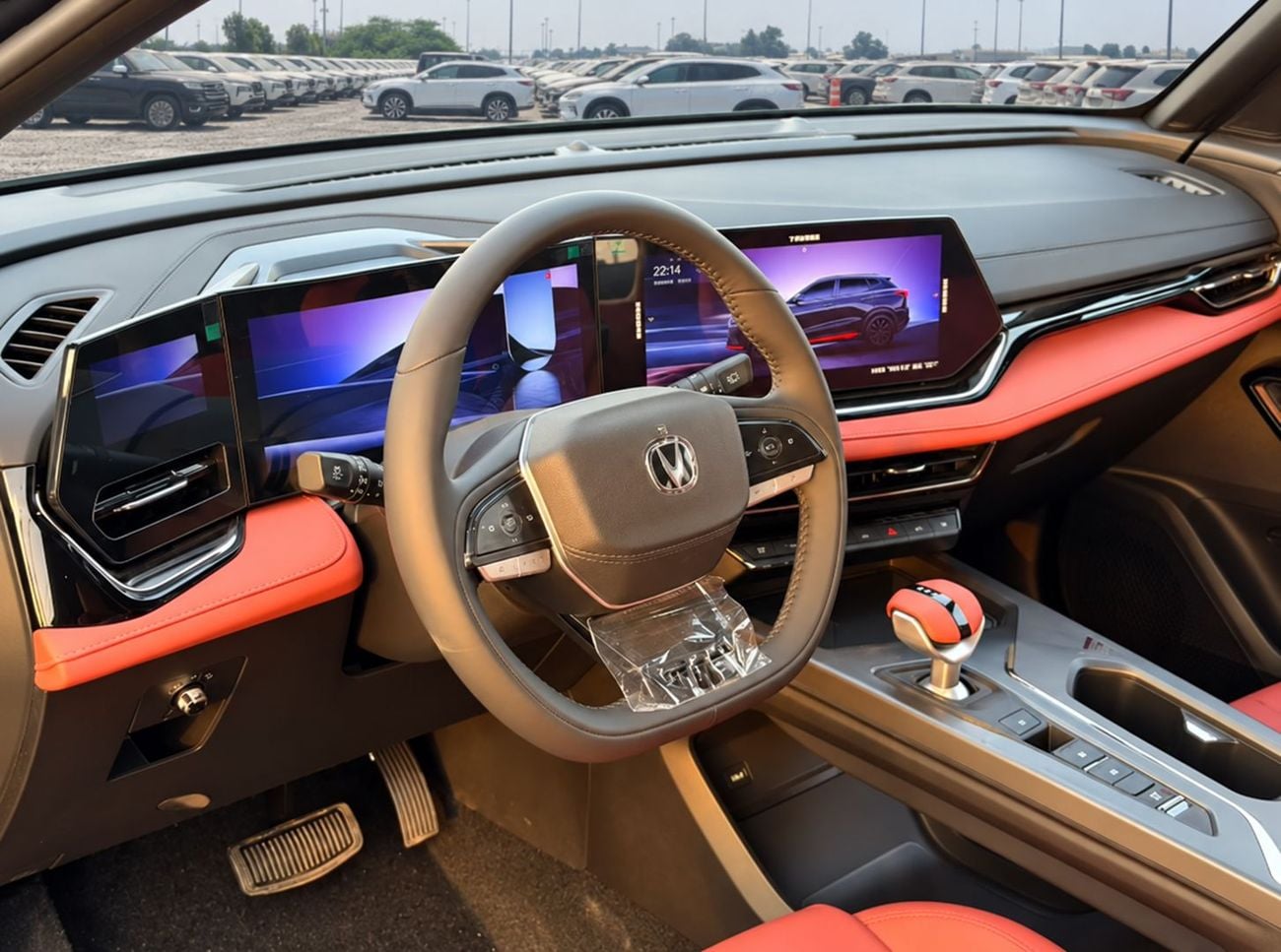 تشنجان x5 بلس  ECTB - 10. شانجان X5 بلس - 1.5 لتر بنزين أوتوماتيكي تيربو - أسود مع برتقالي