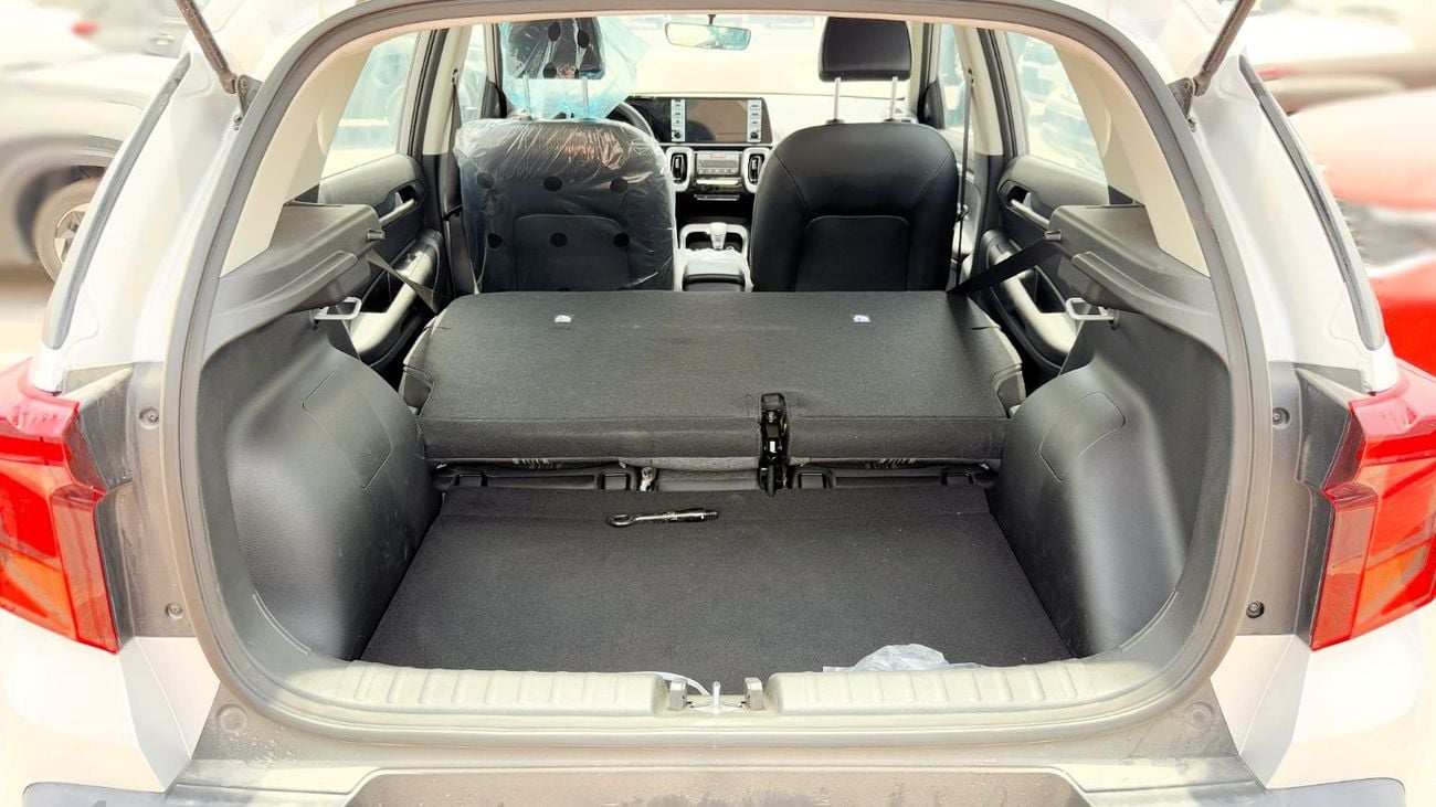 كيا سونیٹ Kia Sonet Kia Sonet 1.5L Petrol FWD 2025YM