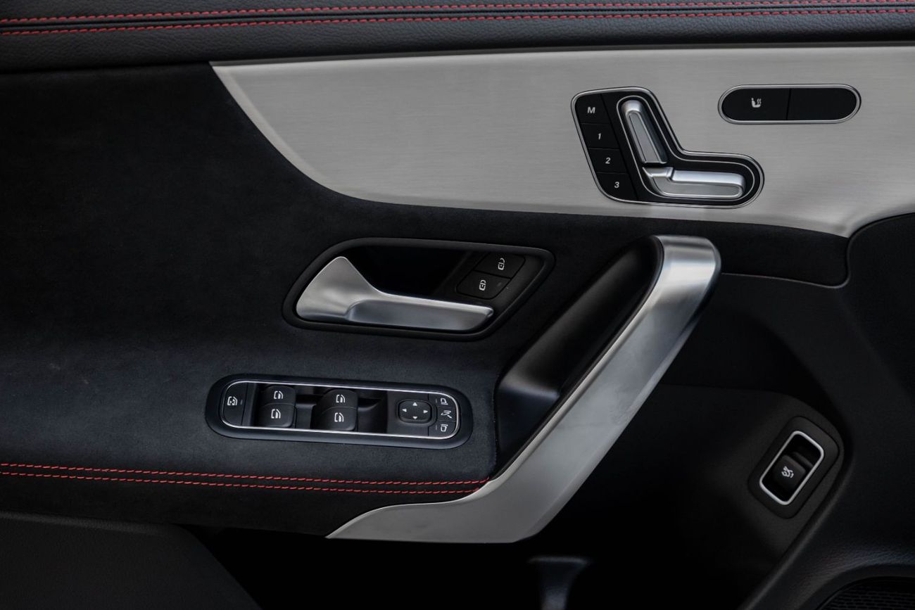 مرسيدس بنز CLA 250 CLA 250 | 3,917 P.M | 0% Downpayment | 5 YEARS WARRANTY!