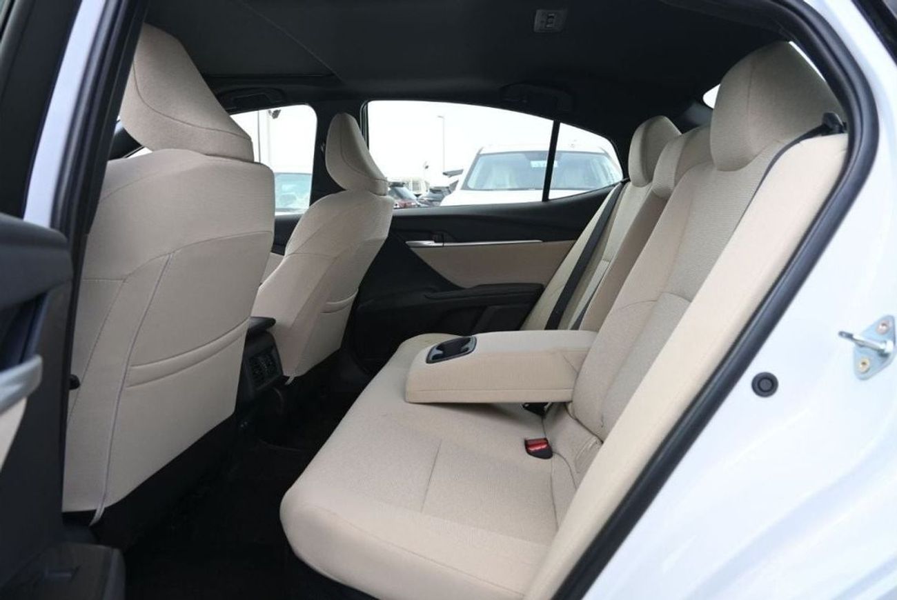 Toyota Camry Toyota Camry E-Plus 2.5L Hybrid, Model 2025, Color White (Export Price)