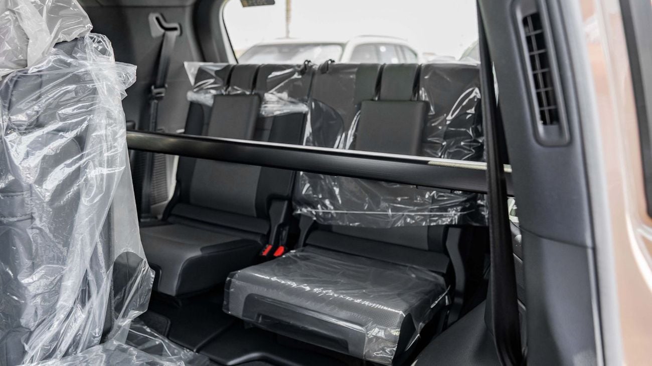 Lexus LX 600 2025 Lexus LX600 Overtrail 3.5L AT Petrol (Beige-Black) No MarkLevinson