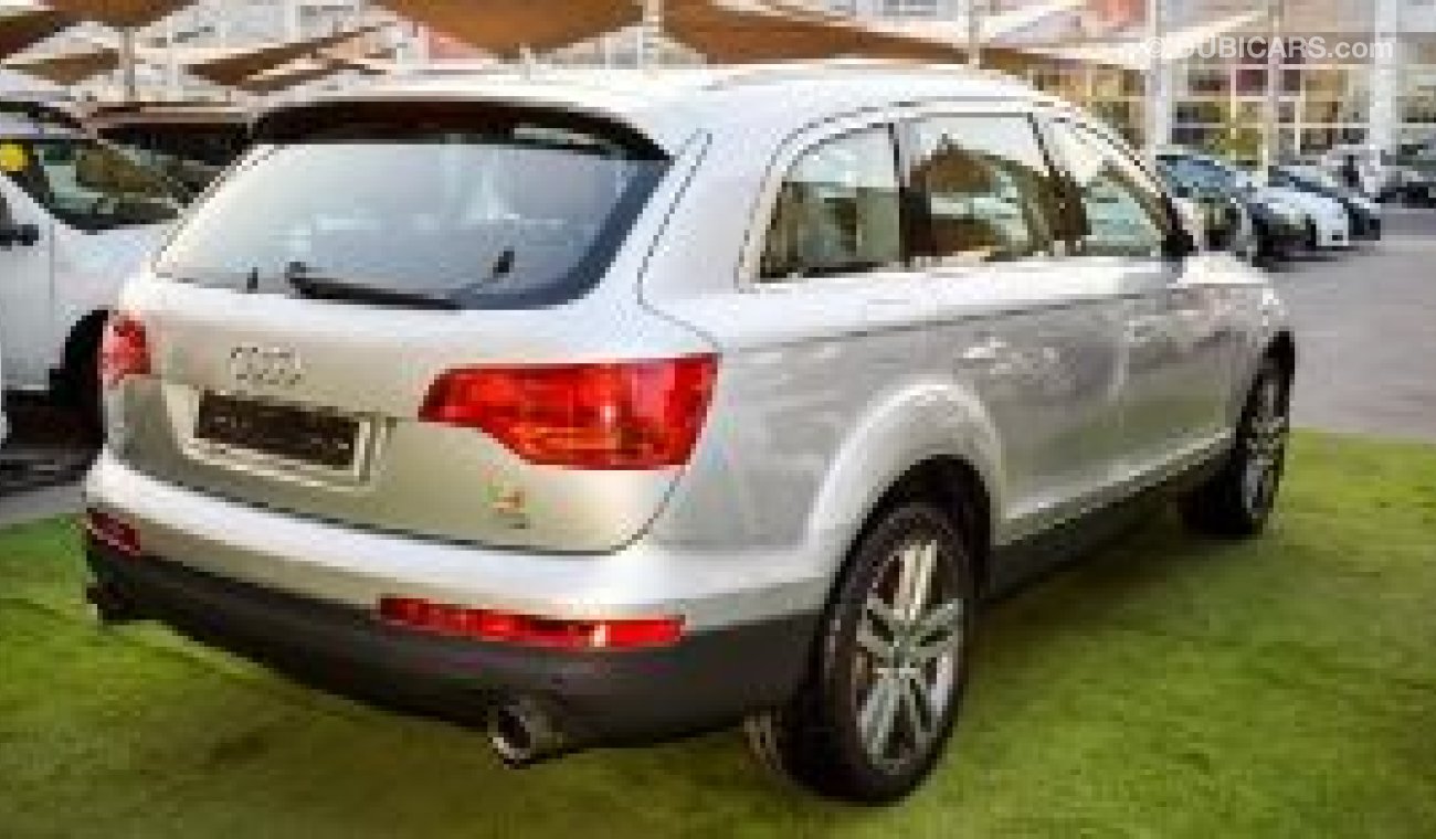 Audi Q7 Gulf - panorama - screen - wheels - sensors - without accidents