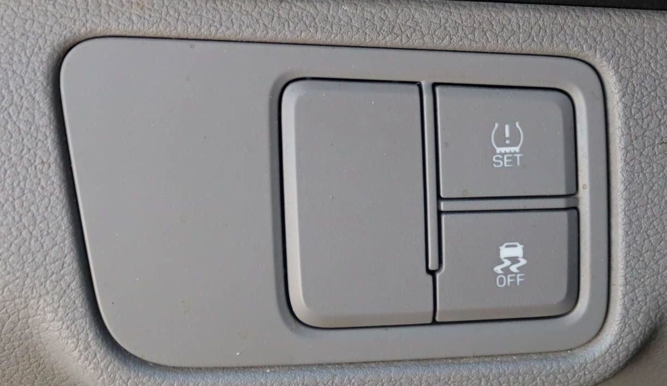 هيونداي أكسنت Base 1.6L (123 HP) Hyundai Accent 2021 GCC 1.6 L accident-free,  in excellent condition, 615 P.M