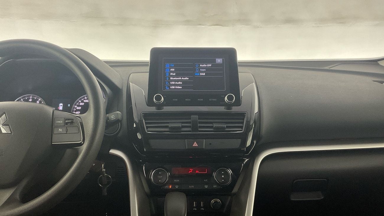 ميتسوبيشي إكلبس كروس GLX Highline | شامل الضمان | 0 ﺪﻔﻋﺓ ﺃﻮﻟﻯ