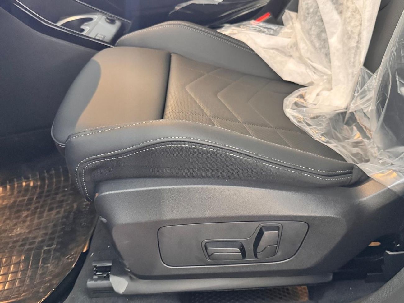 BMW X2 BMW X2 Model 2026 , full option , china spec , Rims 19, 2.5L