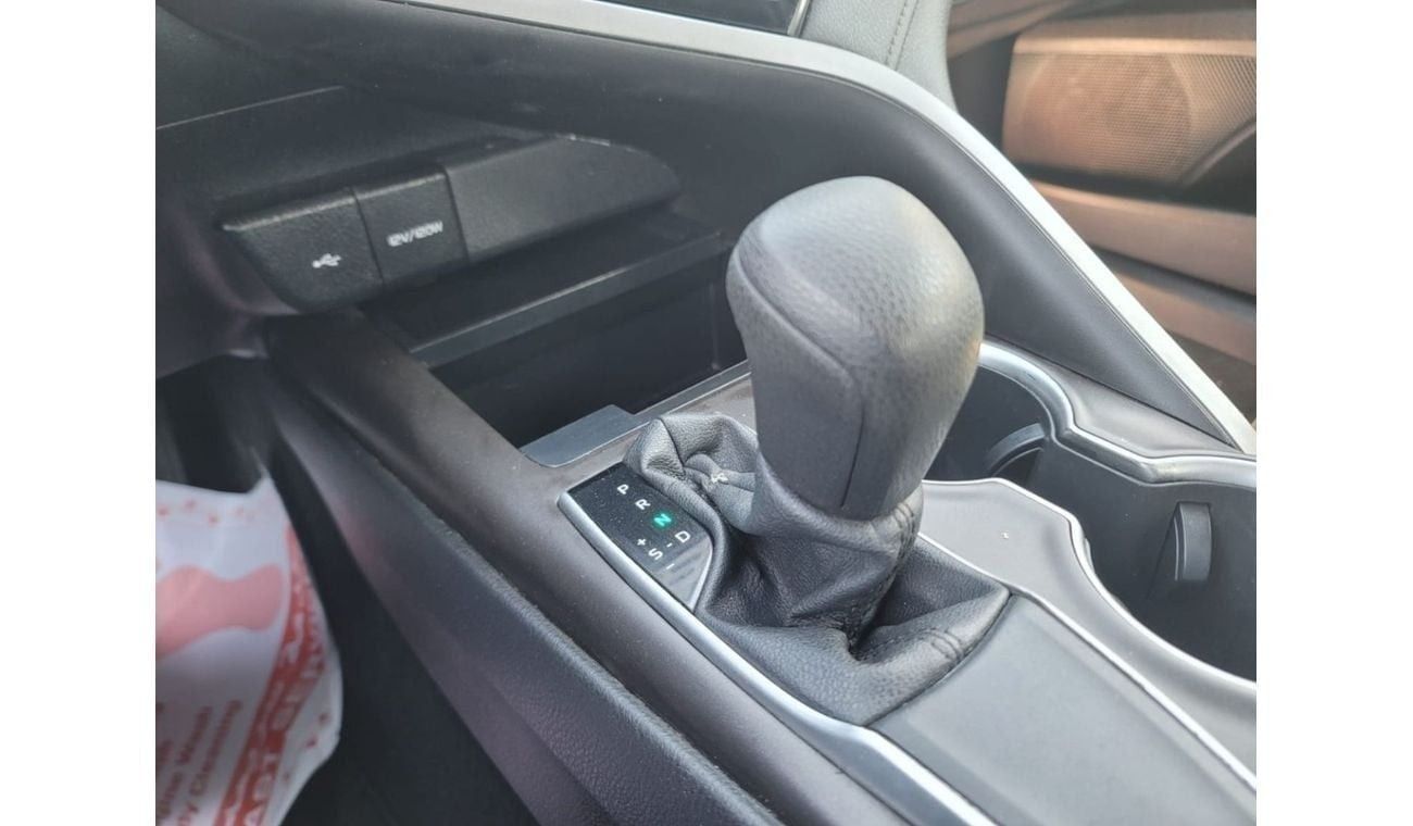 Toyota Camry ANNIVERSARY 2.5L