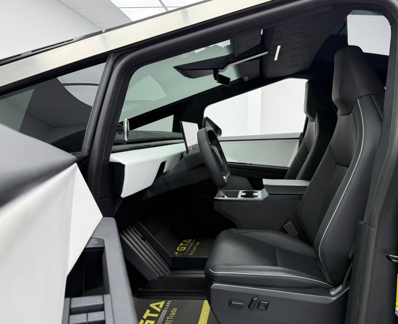 Tesla Cybertruck 2024 Tesla Cyberbeast Foundation Edition, Brand New, Excellent Condition