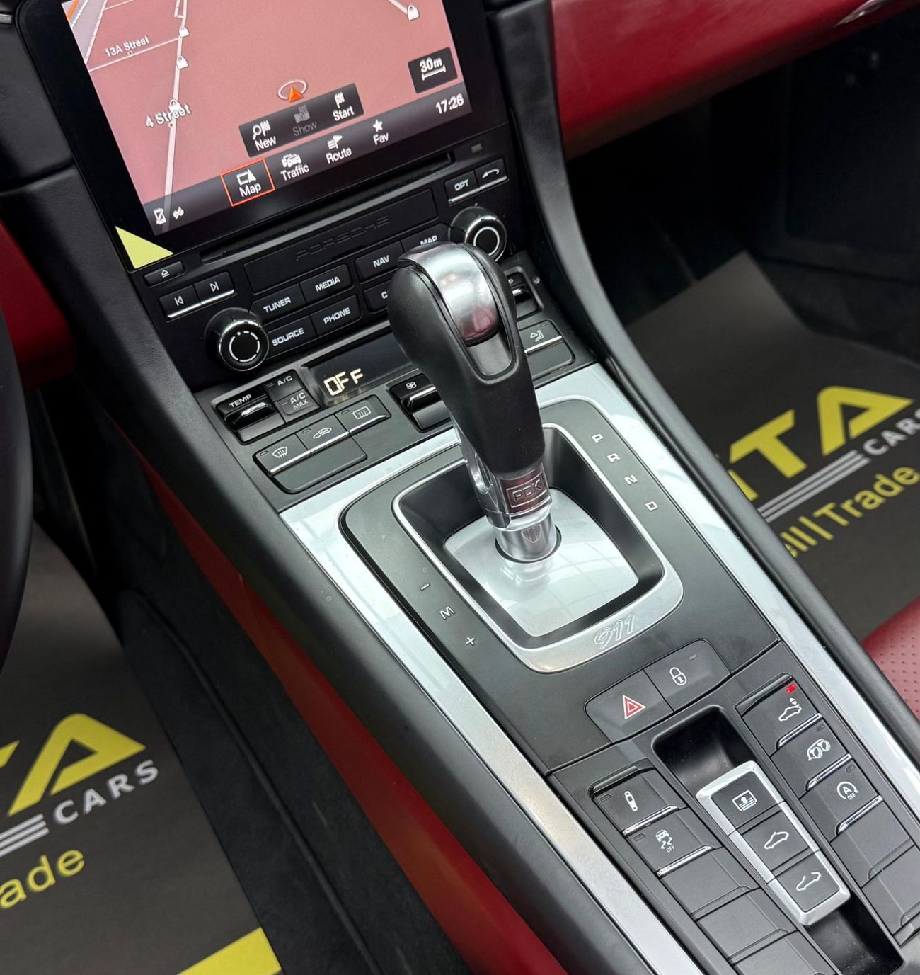 بورش 911 2017 Porsche 911 Carrera S, Full Service History, Sport Chrono Package, Excellent Condition, GCC