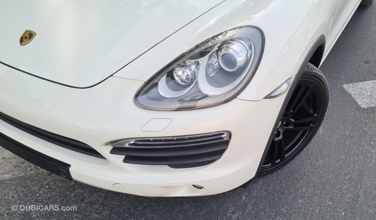 Porsche Cayenne S 2012 Full Option GCC Perfect Condition