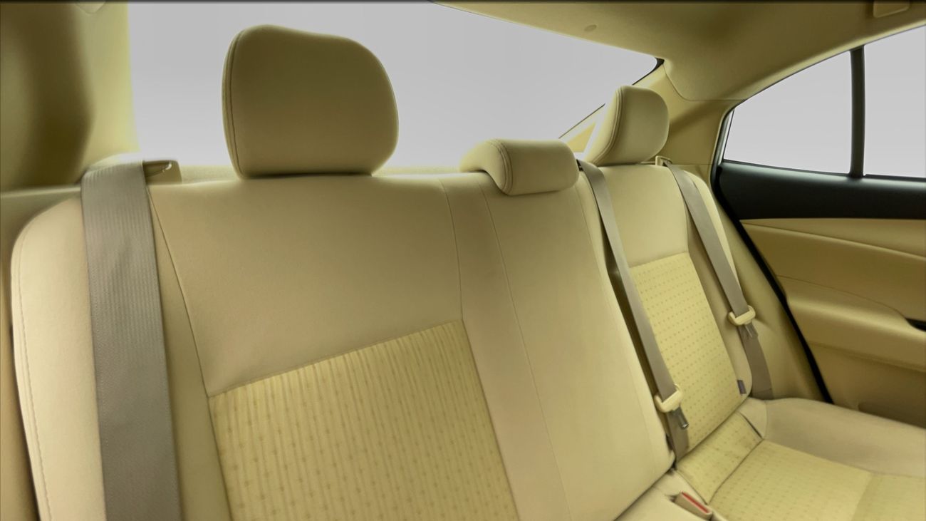 تويوتا يارس SE 1.5 | بدون دفعة مقدمة | اختبار القيادة في المنزل