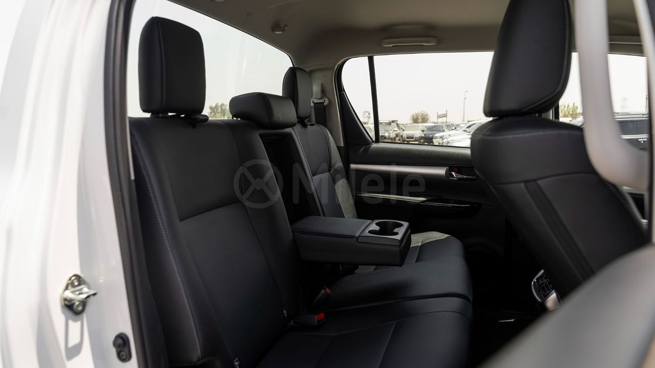 تويوتا هيلوكس (RHD) TOYOTA HILUX DC | EXPORT ONLY