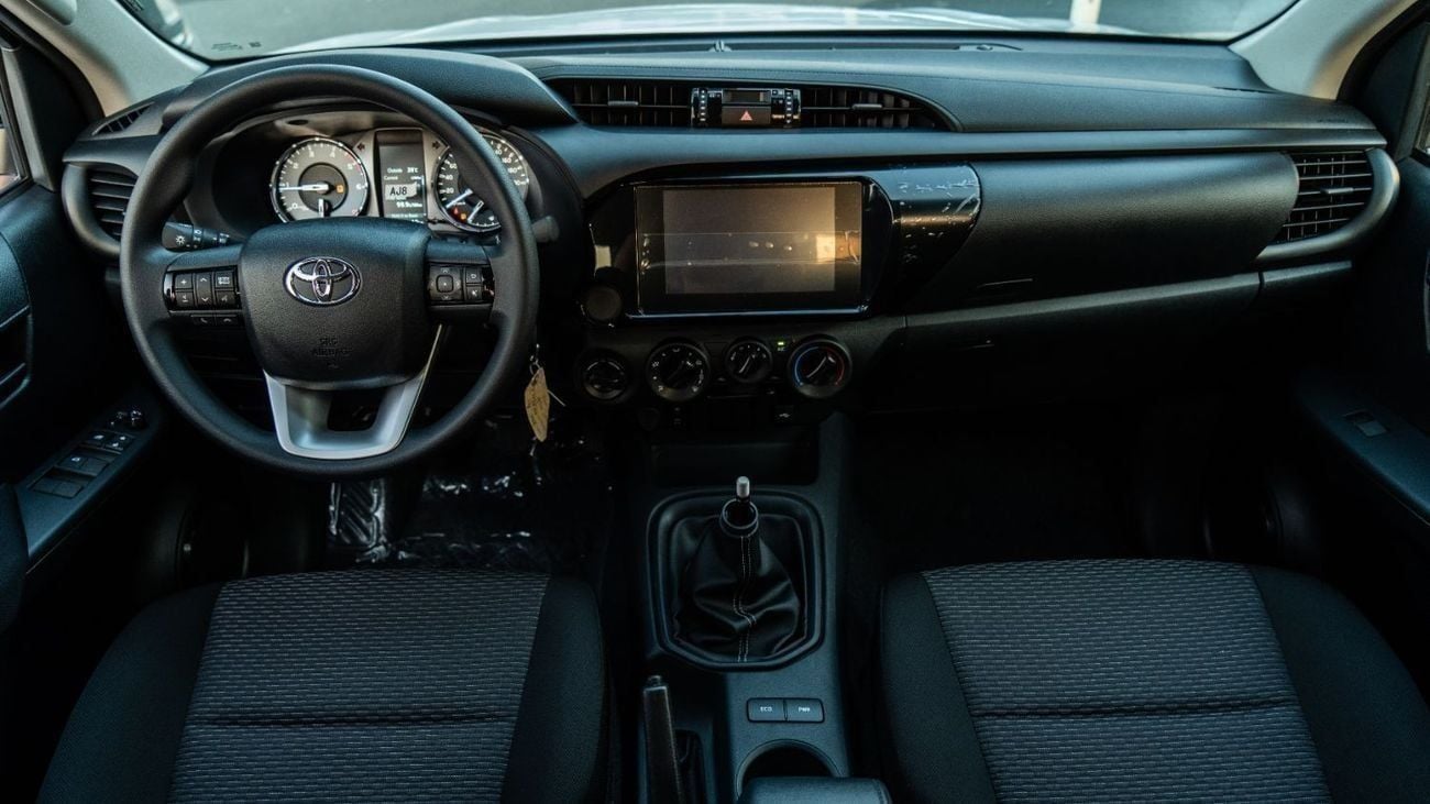 تويوتا هيلوكس Hilux | Wide Body | 2.4 Diesel | D/C | 4x4 | M/T | High Option