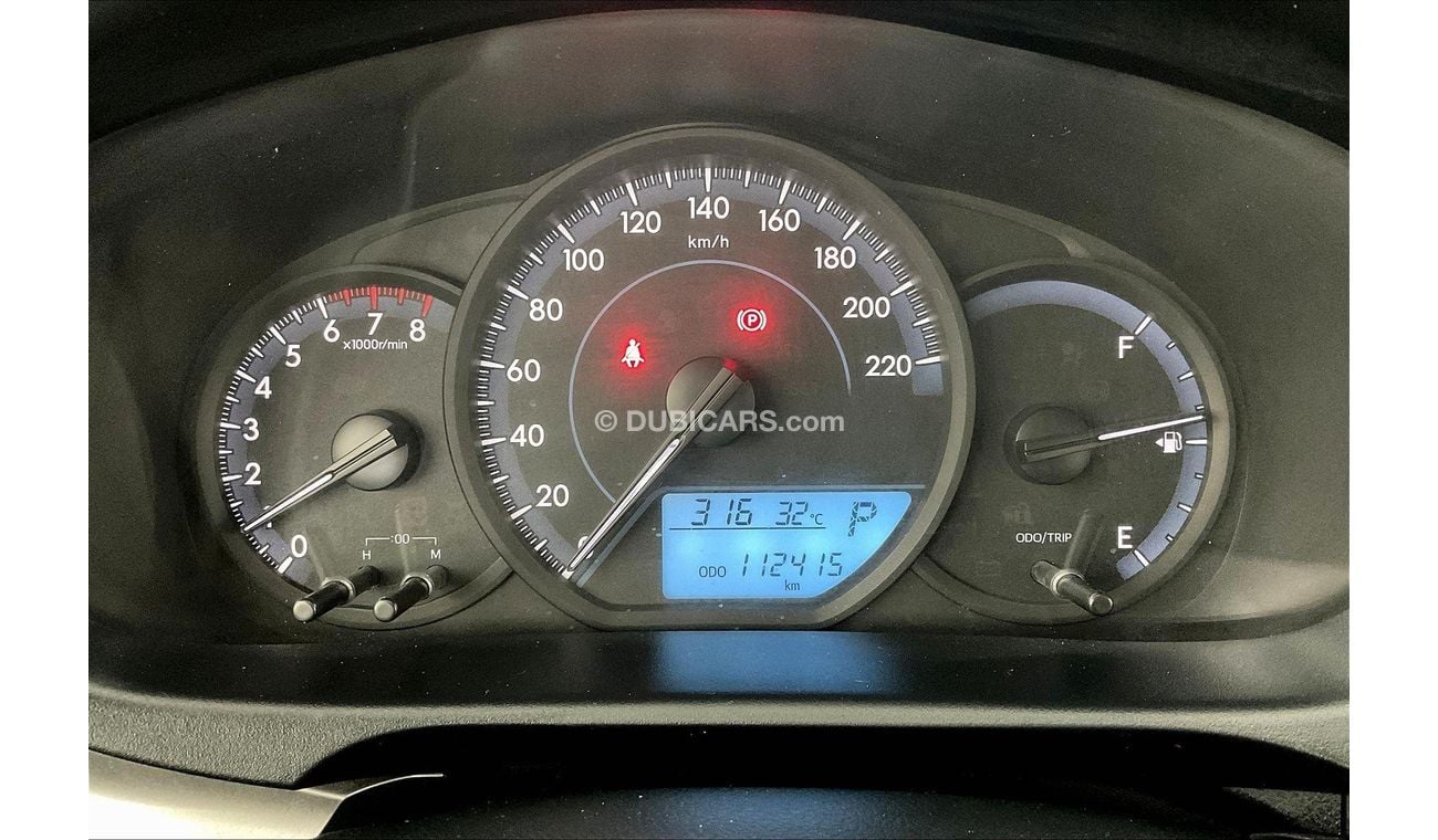 Toyota Yaris SE / E