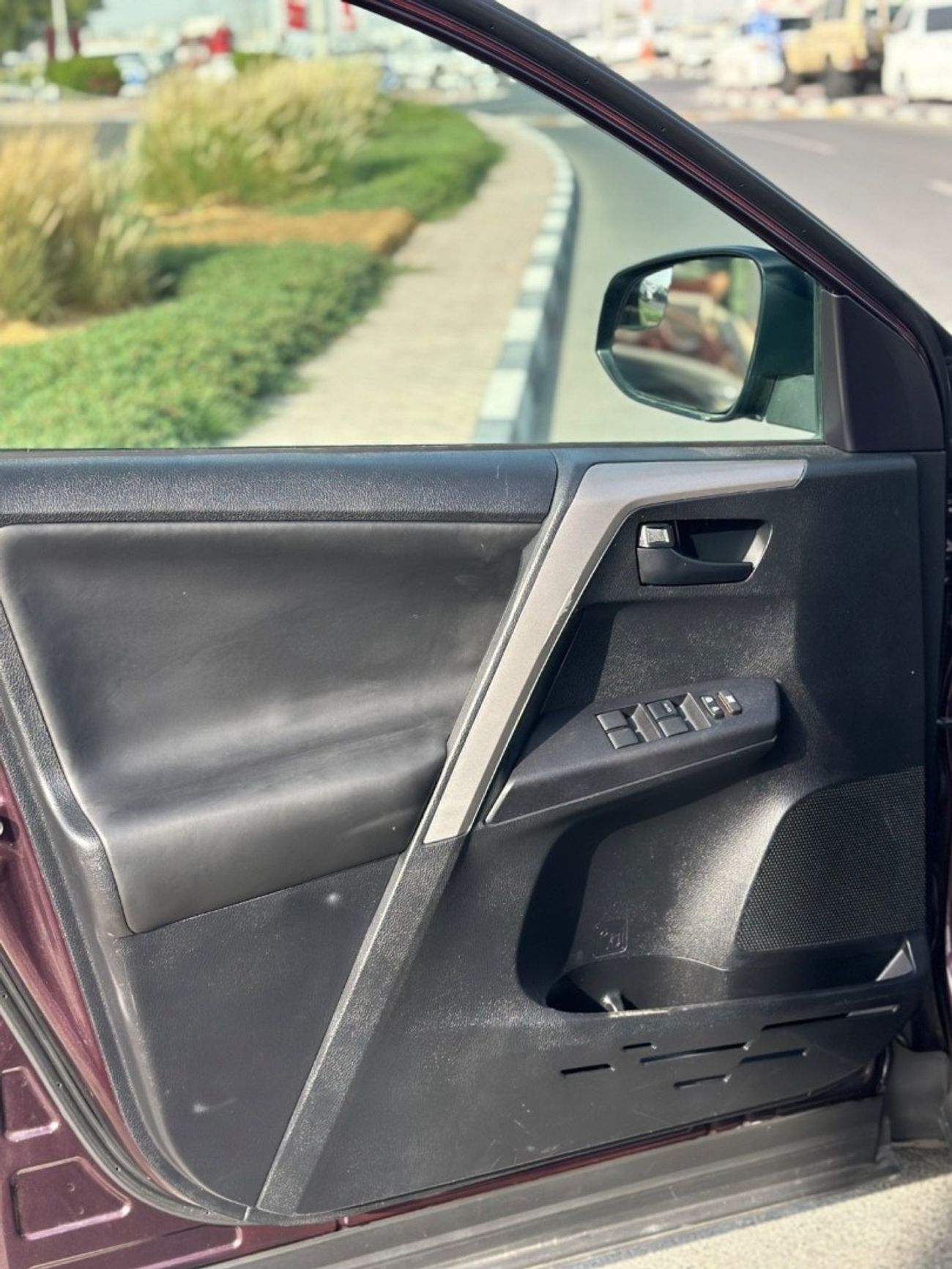 Toyota RAV4 4WD leather seats