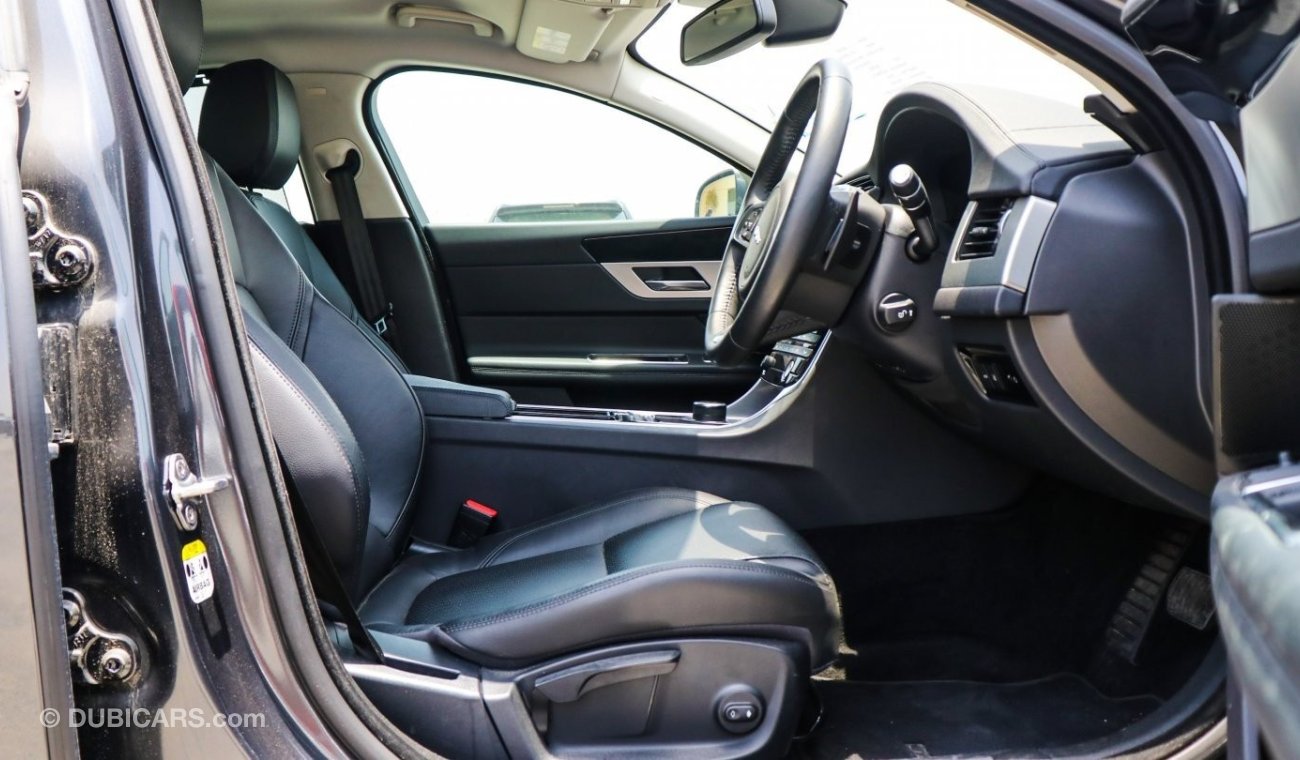 Jaguar XF 2.0P petrol automatic Prestige 300 PS Right Hand Drive