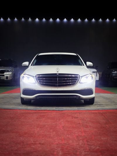 Mercedes Benz E400 STANDARD